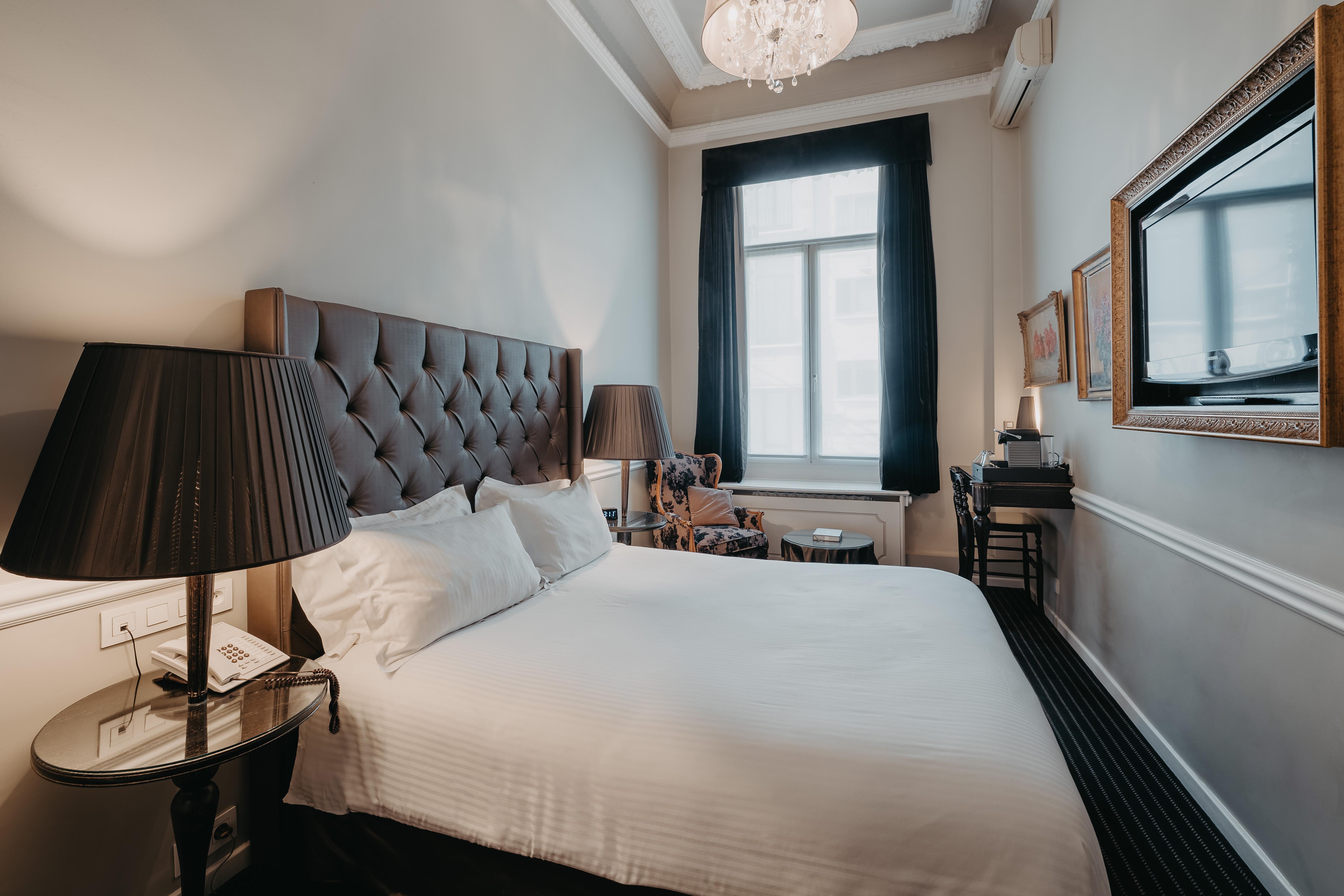 Hotel Manos Premier Saint-Gilles Екстер'єр фото