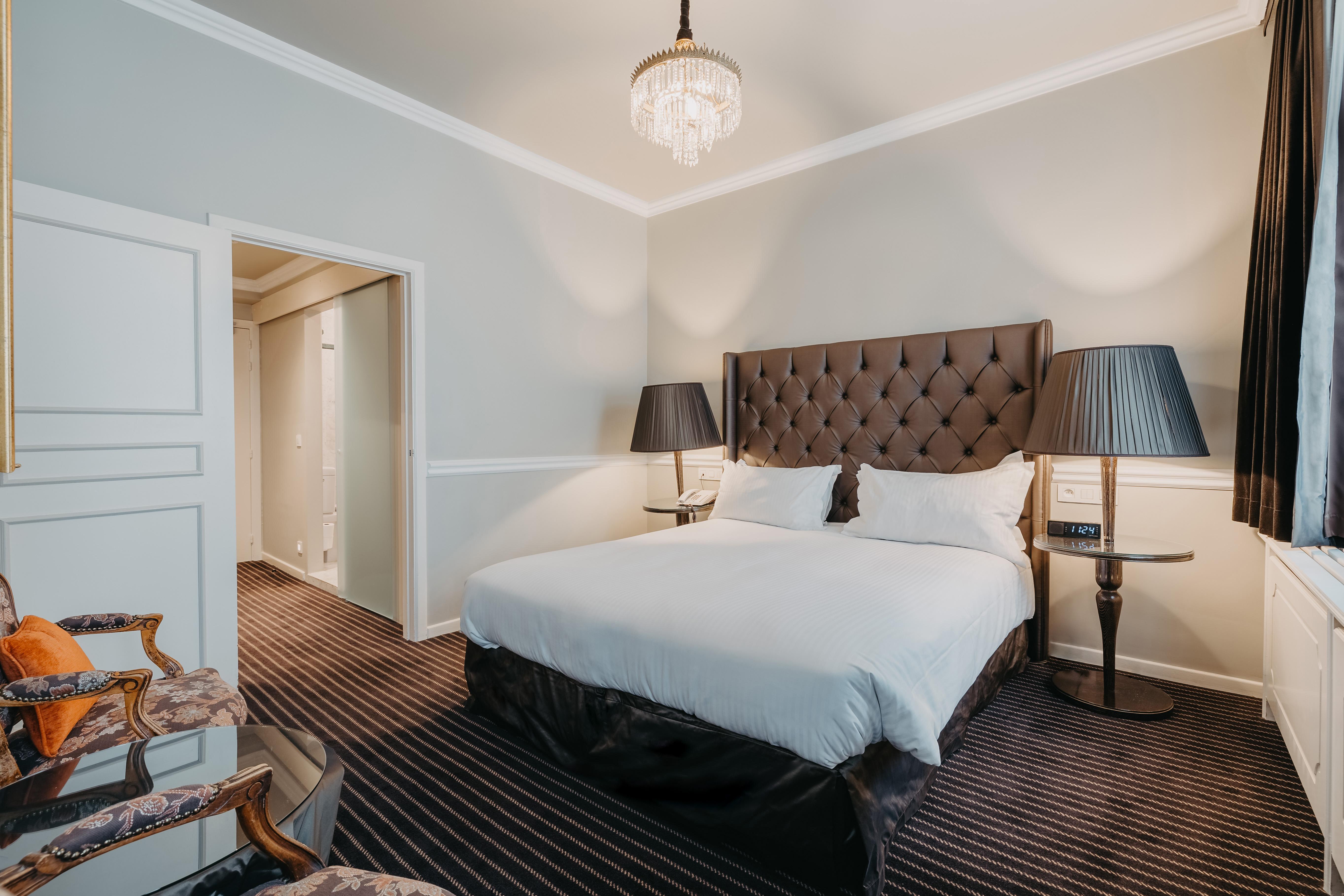 Hotel Manos Premier Saint-Gilles Екстер'єр фото
