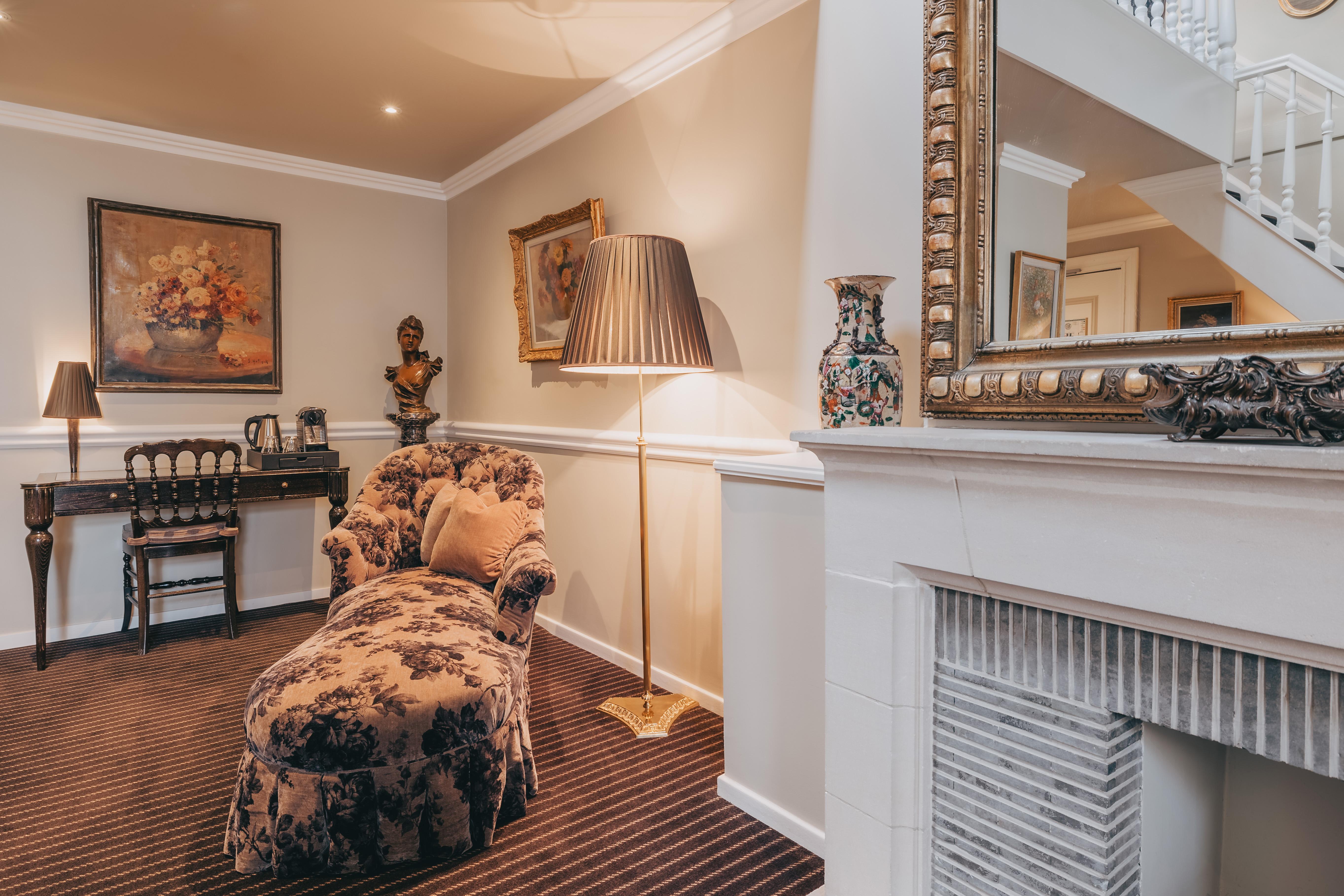 Hotel Manos Premier Saint-Gilles Екстер'єр фото