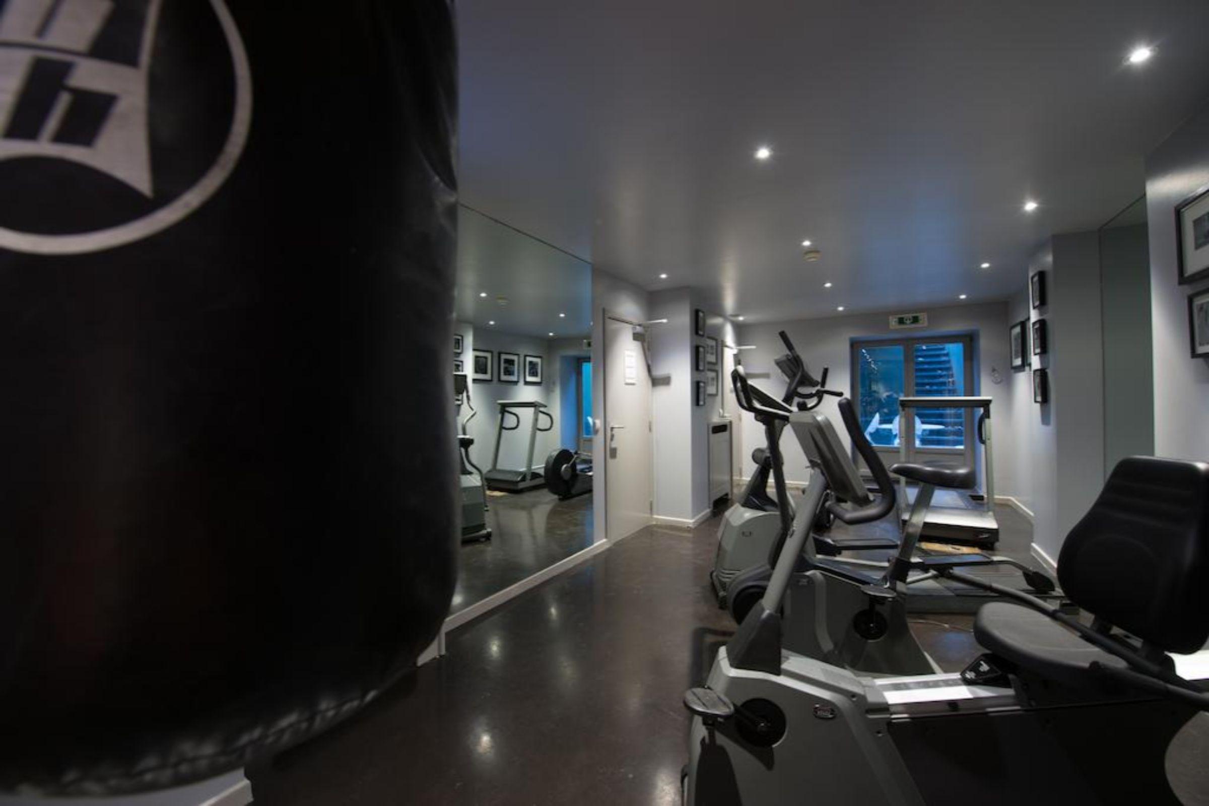 Hotel Manos Premier Saint-Gilles Екстер'єр фото