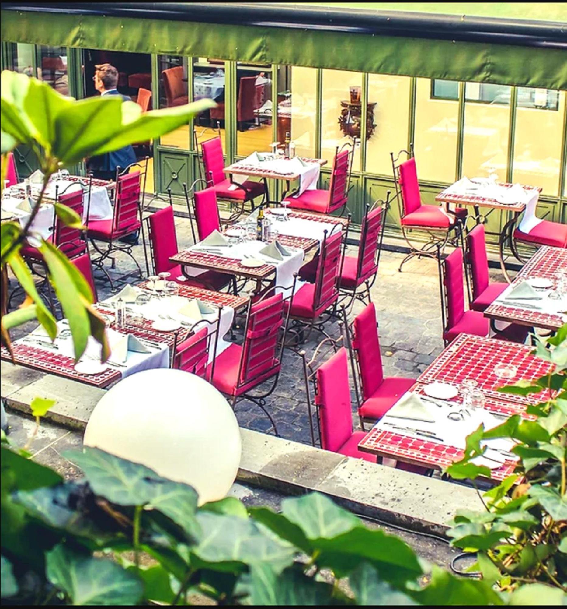 Hotel Manos Premier Saint-Gilles Екстер'єр фото